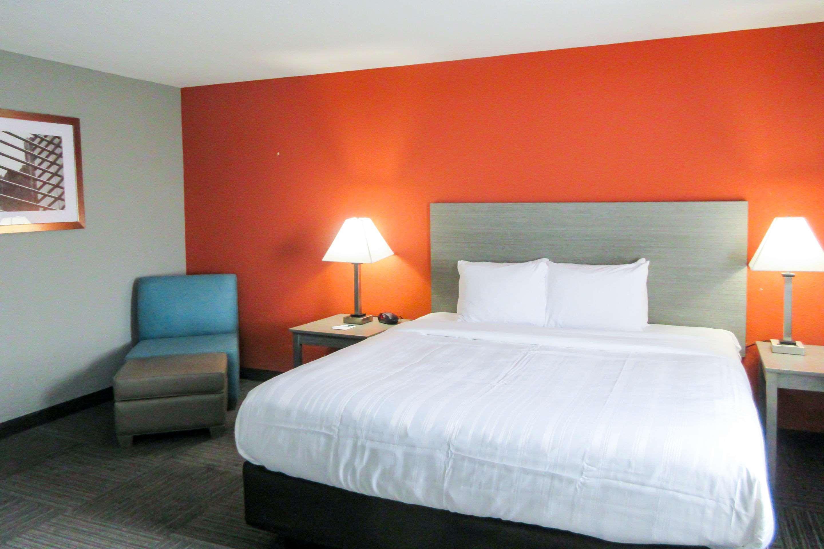 Quality Inn & Suites Hammond Near I-8090 Экстерьер фото