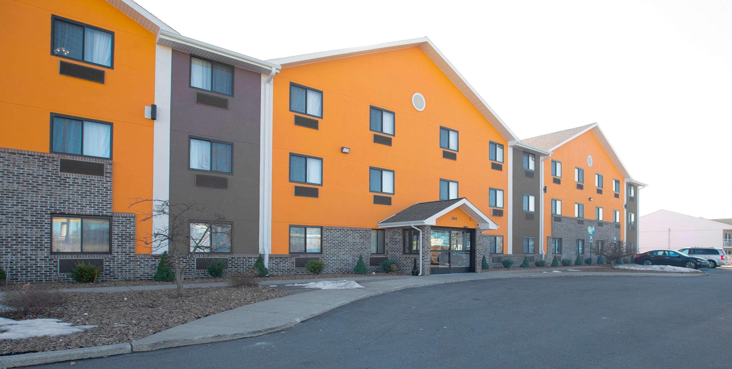 Quality Inn & Suites Hammond Near I-8090 Экстерьер фото
